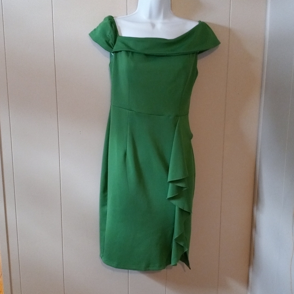 KANCY KOLE Women's Off Shoulder Sleeveless Dress Size S, Green.